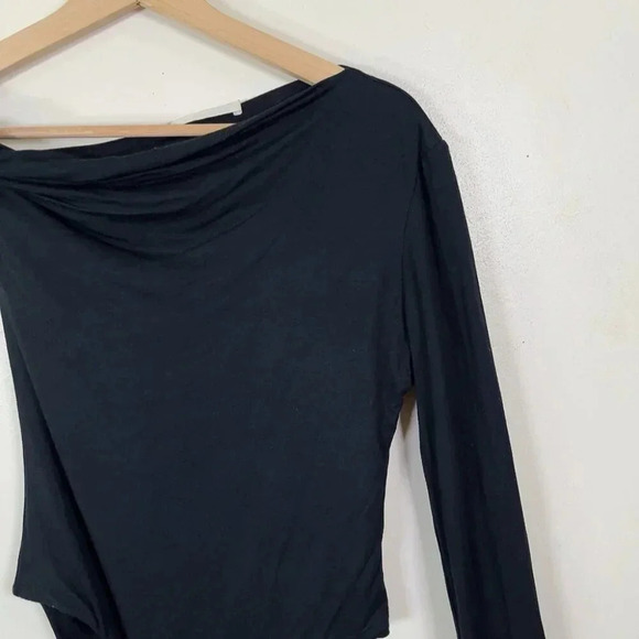 Shaina Mote Womens Size 4 Cowl Neck Black Soft One Shoulder Bodysuit - Picture 4 of 12